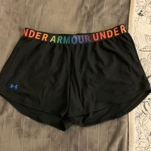 Under Armour - Rainbow Waist Shorts